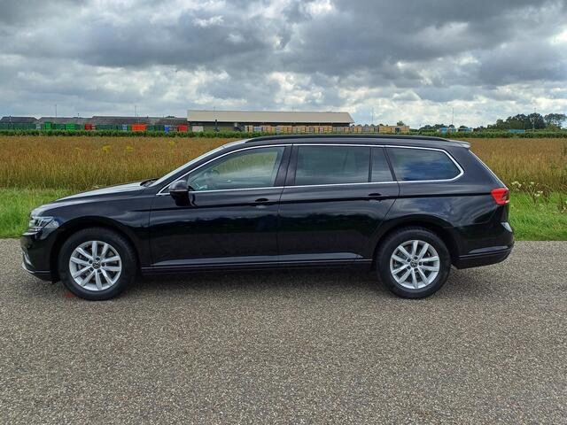Volkswagen PASSAT Variant 1.5 TSI Business /Led/Navi/App Conn/Add Cruise/Clima v+a/Stoelverw/