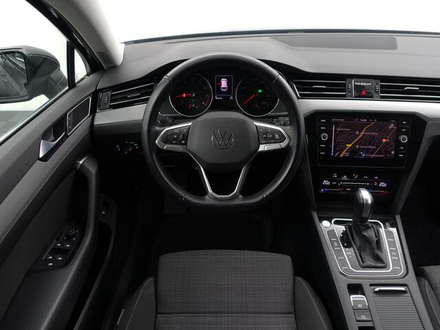 Volkswagen PASSAT Variant 1.5 TSI Business Aut- Ada Cruise, Ergo Comfort, Keyless, Carplay, Park Assist, Elek Trekhaak, Led