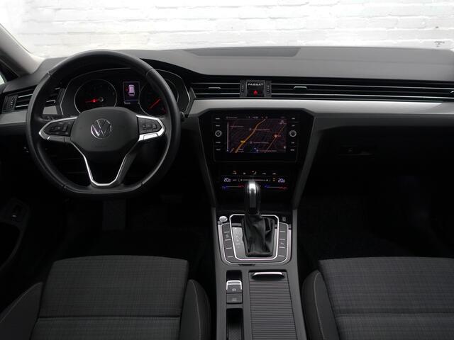 Volkswagen PASSAT Variant 1.5 TSI Business Aut- Ada Cruise, Ergo Comfort, Keyless, Carplay, Park Assist, Elek Trekhaak, Led