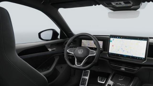 Volkswagen PASSAT Variant 1.5 eTSI R-Line Edition