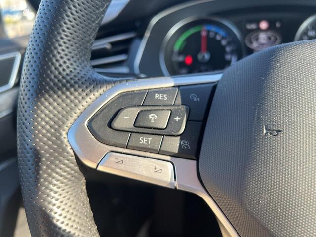 Volkswagen PASSAT Variant 1.4 TSI DSG6 GTE Business | Wordt verwacht | PHEV | Trekhaak | ACC | Elec. klep |