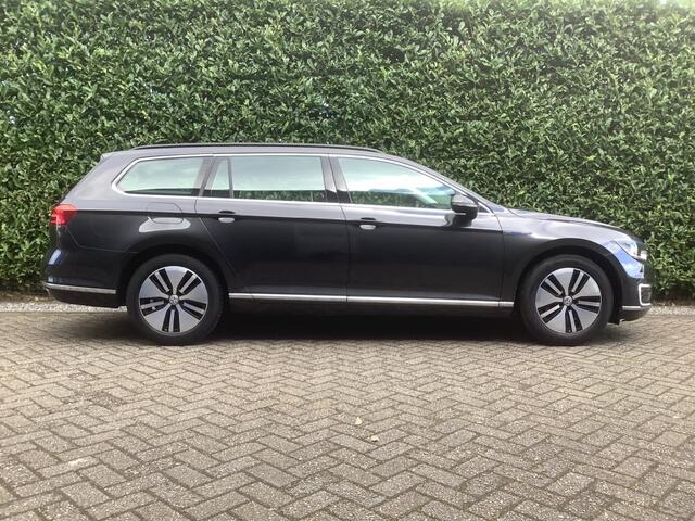 Volkswagen PASSAT 1.4 TSI Variant GTE