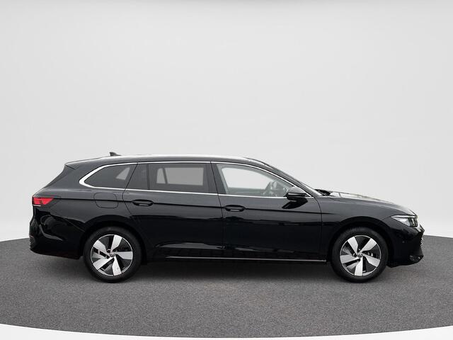 Volkswagen PASSAT Variant 1.5 eTSI Business | Trekhaak | ERGO | ACC |