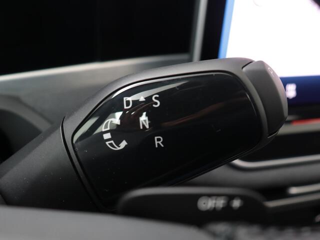 Volkswagen PASSAT Variant R-Line Business 1.5 110 kW / 150 pk eTSI Variant 7 versn. DSG | Black Style | Harman Kardon | Panoramadak | Area View | Discover Pro navigatie |