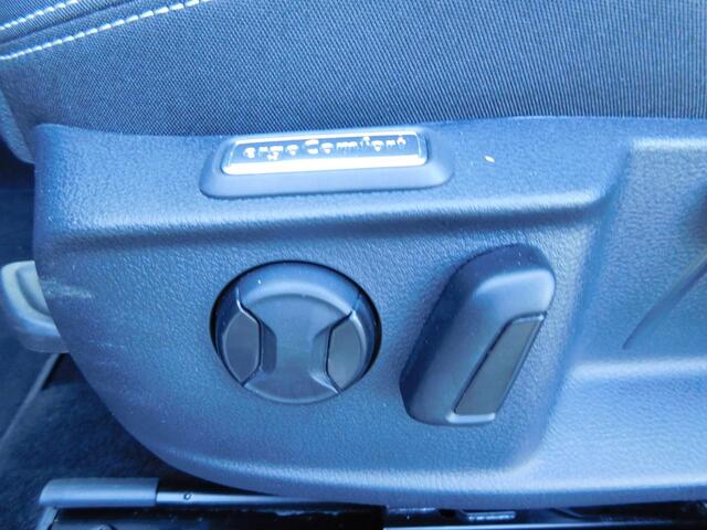 Volkswagen PASSAT Variant 1.5 TSI/DSG Business, Acc, Led, Trekhaak, Carplay, Navi