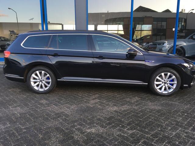 Volkswagen PASSAT Variant 1.4 TSI PHEV GTE Business