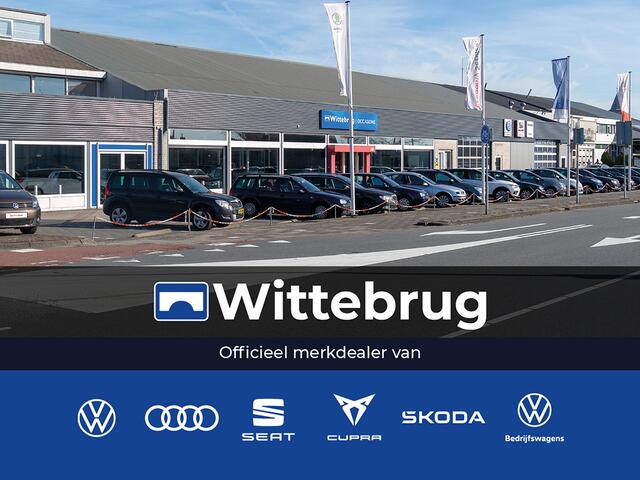 Volkswagen PASSAT Variant 1.5 TSI R-Line Business / AUTOMAAT/ PANO/ CAMERA/ PARK. SENSOREN/ ERGO COMFORT/ DIGITAL DASHBOARD/ LED/ ELEK. ACHTERKLEP/