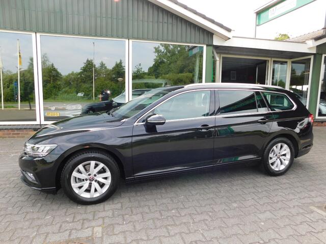 Volkswagen PASSAT 1.5TSI 150PK DSG BUSINESS!! All- in Prijs!!