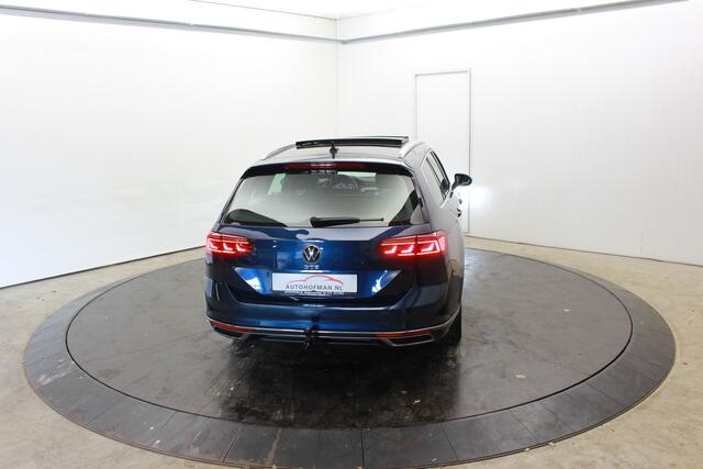Volkswagen PASSAT GTE eLTrekh+aklep zwarte hemel vol leder Virtual Disc Pro Navi Panodak