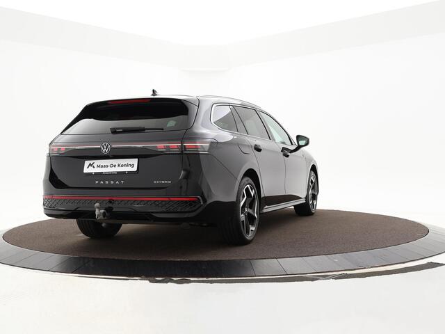Volkswagen PASSAT Variant 1.5 eHybrid 272pk DSG R-Line Edition · Keyless · Massage · Camera · Elek. trekhaak · Elek. Achterklep · 18'' Inch ·