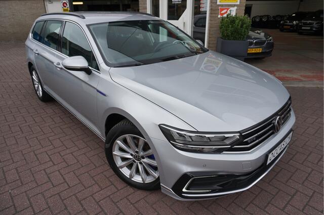 Volkswagen PASSAT Variant 1.4 TSI PHEV GTE Business