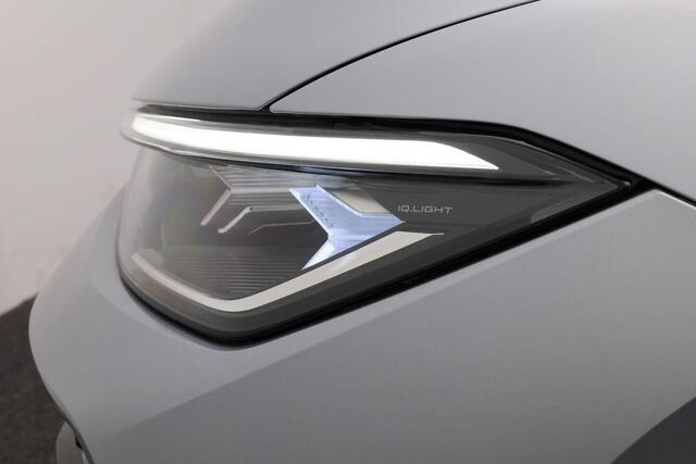 Volkswagen PASSAT Variant R-Line Business 1.5 eTSI 150PK DSG