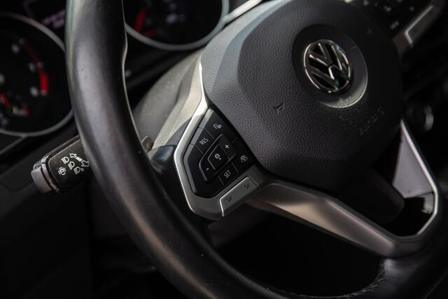 Volkswagen PASSAT Variant 1.5 TSI Comfort Business , Adap. cruise, Carplay, Keyess entry,