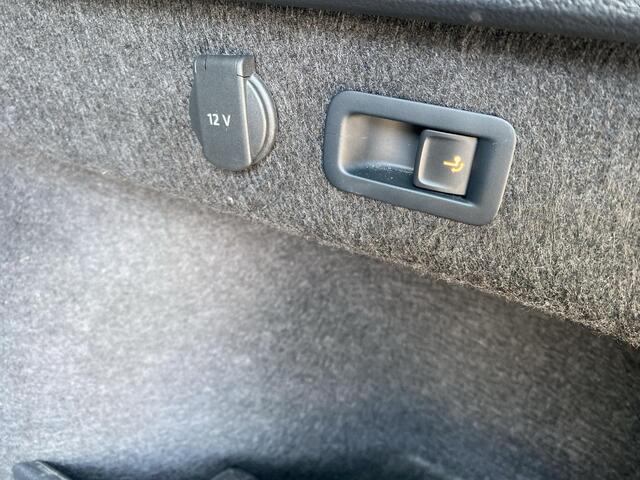 Volkswagen PASSAT Variant 1.4 TSI PHEV GTE Business | 218Pk | A-Camera | Trekhaak | ERGO Massage |