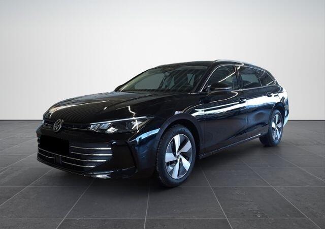 Volkswagen PASSAT Variant 2.0 TDI 150 PK DSG ACC LED 360 Camera Trekhaak Massage