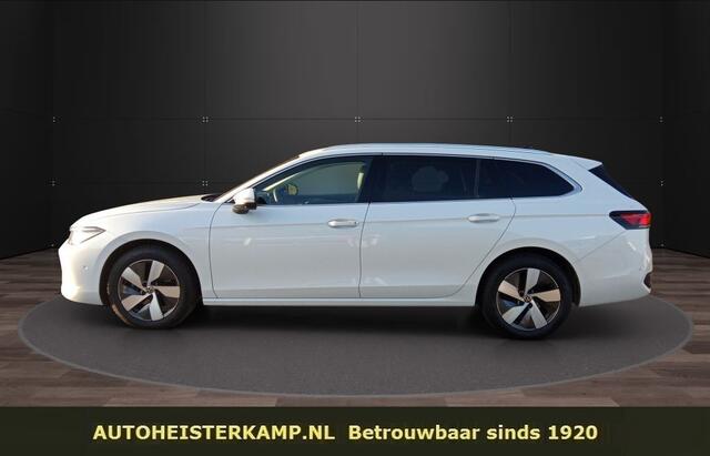 Volkswagen PASSAT Variant 2.0 TDI 150 PK DSG ACC LED 360 Camera Trekhaak Massage