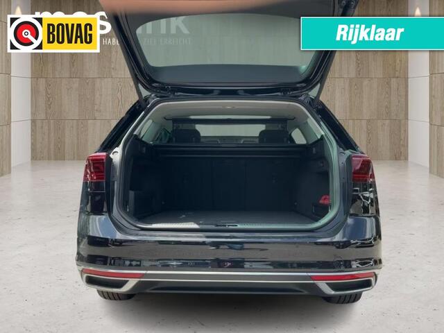 Volkswagen PASSAT 1.4TSI Hybrid GTE R-Line Leder IQ-light Navi ADCR Camera HEAD 18