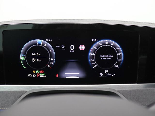 Volkswagen PASSAT Variant 1.5 eHybrid R-Line Business Trekhaak, 360 graden Camera, Harman & Kardon, Head-up Display, Leeds 19", Panoramadak, Elek. achterklep, LED-Matrix