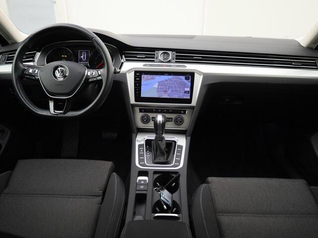 Volkswagen PASSAT Variant 1.4TSI/125PK Comfortline Business DSG · Navigatie · App connect · Camera + Parkeersensoren