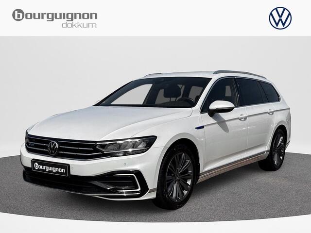 Volkswagen PASSAT 1.4 TSI PHEV GTE Business | 218 pk | Trekhaak | LED | ACC | A-Camera | App Connect |