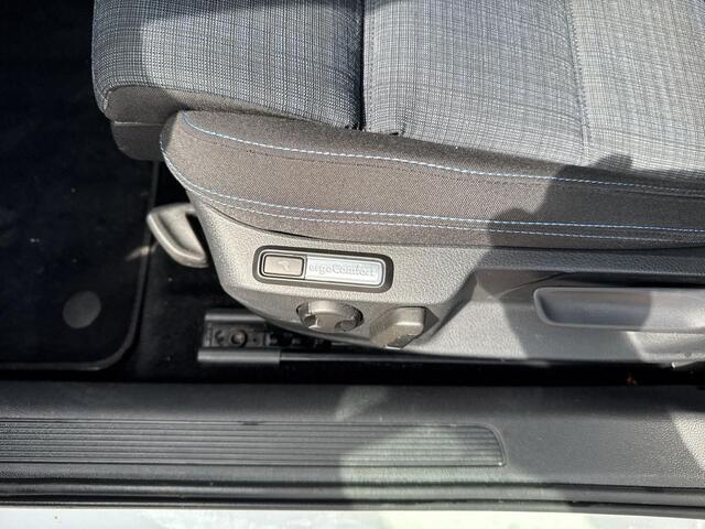 Volkswagen PASSAT 1.4 TSI PHEV GTE Business | 218 pk | Trekhaak | LED | ACC | A-Camera | App Connect |