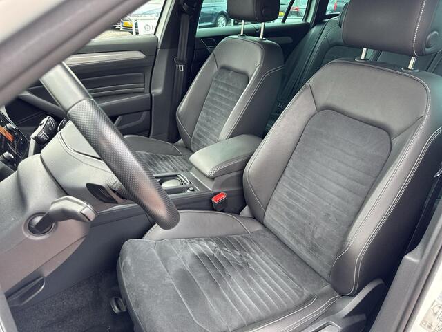 Volkswagen PASSAT Variant 1.4 TSI PHEV GTE Business | Trekhaak | ACC | Ergo |