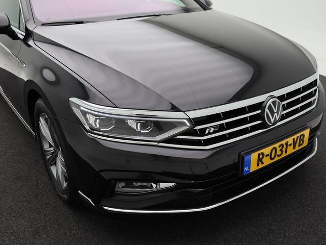 Volkswagen PASSAT Variant 1.5 TSi 150 Pk Automaat R-Line Business + | Panoramadak | Leer/Alcantara | Led