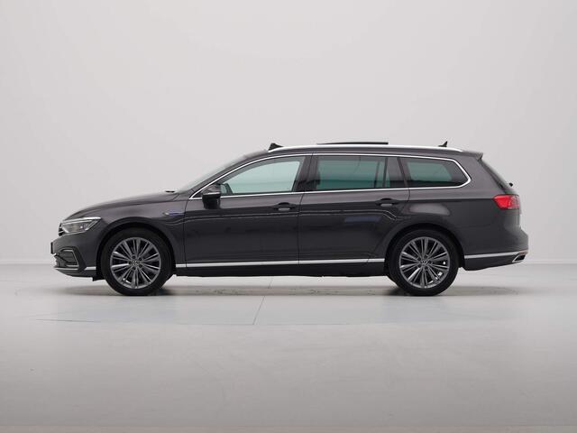 Volkswagen PASSAT Variant 1.4 TSI 218pk PHEV GTE Business Panorama Camera Stoelverwarming 18'' Lm Velgen