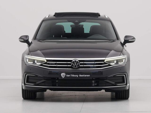 Volkswagen PASSAT Variant 1.4 TSI 218pk PHEV GTE Business Panorama Camera Stoelverwarming 18'' Lm Velgen