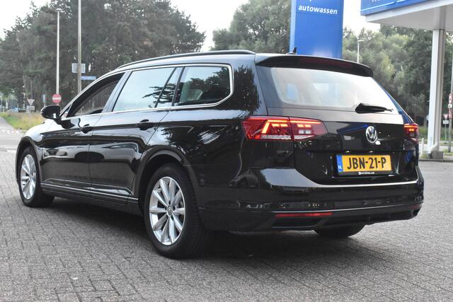Volkswagen PASSAT Variant 1.5 TSI Comfort Business Navigatie | Camera | Stoelverwarming | ACC | 12 mnd BOVAG garantie Whatsapp 06-53188999