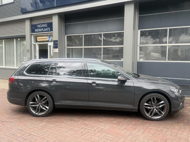 Volkswagen PASSAT Variant 1.5 TSI Business Bj 2021 Camera,18Inch,Trekhaak,Electr klep,Cruise Dealer onderhouden 150pk