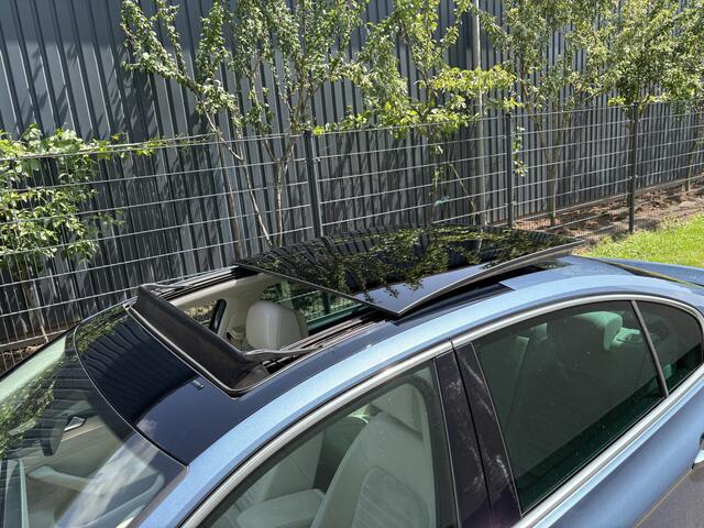 Volkswagen PASSAT 2.0 TSI 4Motion Highline / AUTOMAAT / PANORAMADAK / HEAD-UP / NAVI