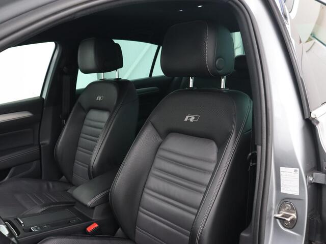 Volkswagen PASSAT 1.5 TSI R Line | Nappaleder | Stoelverwarming | Trekhaak | LED Plus | Adaptive cruise | Carplay | Virtual Cockpit | Navigatie | Climate control