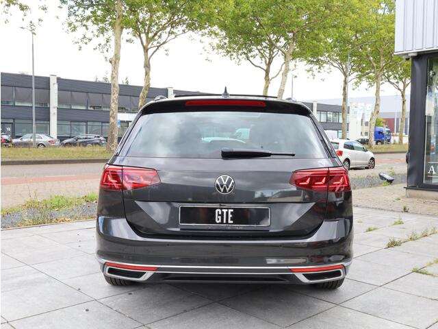 Volkswagen PASSAT Variant GTE 1.4 TSI PHEV 218PK | Panodak | 360° | Virtual | IQ Light Matrix LED | Elektrische kofferklep | Trekhaak |