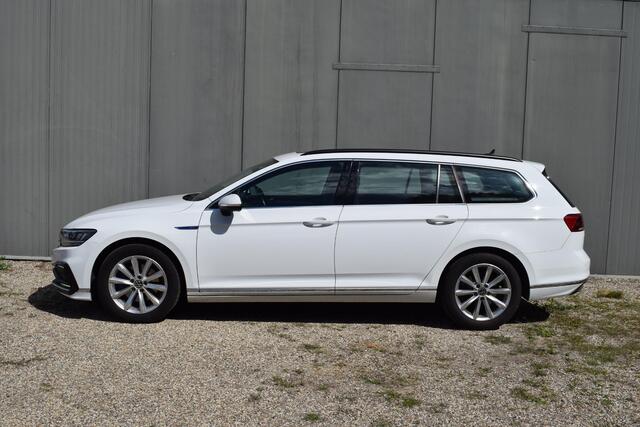 Volkswagen PASSAT Variant 1.4 TSI PHEV GTE Business