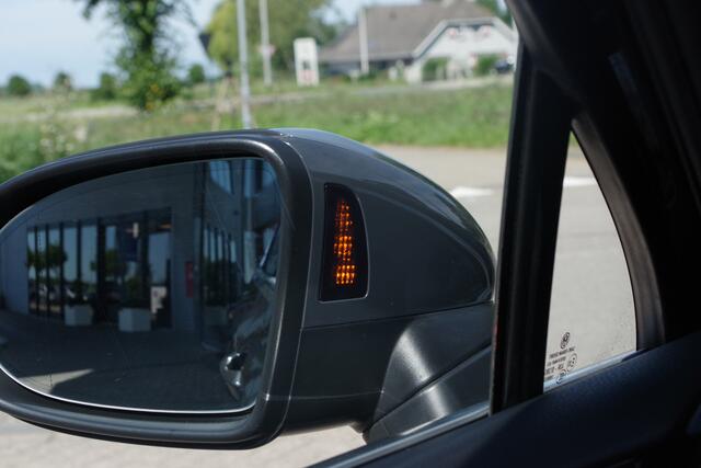 Volkswagen PASSAT Variant 1.4 TSI PHEV GTE BNS 218 PK, Matrix-LED, Massage, Camera