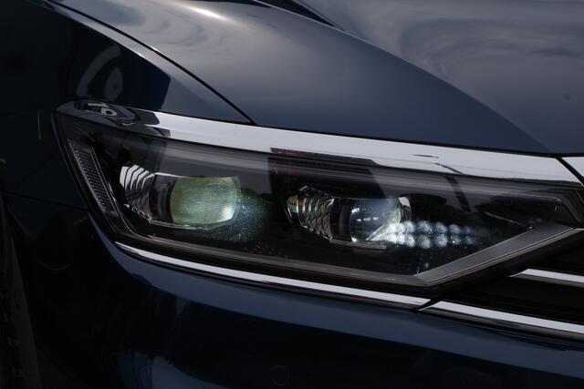 Volkswagen PASSAT Variant 1.4 TSI PHEV GTE 218 PK BNS, Matrix-LED, Trekhaak, Winterpakket, Camera