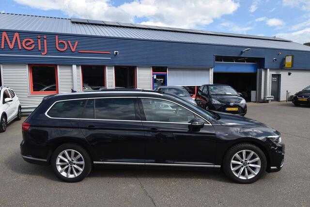 Volkswagen PASSAT Variant 1.4 TSI PHEV GTE Business , TREKHAAK , A UITRIJ CAM , PANORAMADAK , LED KOPL , PDC V+A ,