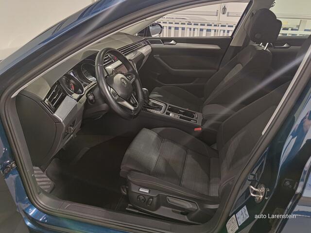 Volkswagen PASSAT Variant 1.5 TSI 150pk ACT Business Plus DSG7 110kw Navi / ACC / A.Camera / Winter Pack