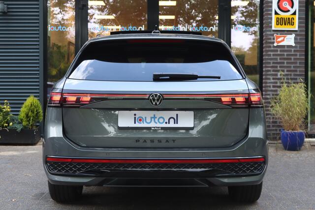 Volkswagen PASSAT Variant 1.5 eHybrid 272PK R-Line Black Style Pano/IQ.Light/360/Head-up/Navi Max/ACC/19"/Trekhaak wegkl.