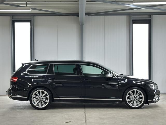 Volkswagen PASSAT Variant 1.5 TSI R-Line 150pk | Elek. Trekhaak | Massage | 19 inch | Sportstoellen + Stuur