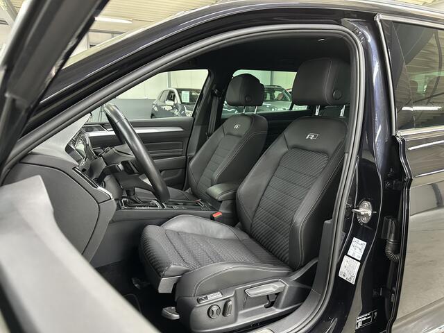 Volkswagen PASSAT Variant 1.5 TSI R-Line 150pk | Elek. Trekhaak | Massage | 19 inch | Sportstoellen + Stuur