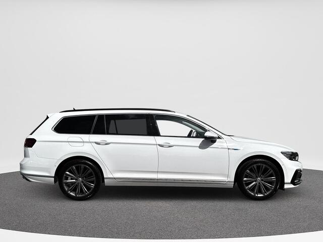 Volkswagen PASSAT Variant 1.4 TSI PHEV GTE Business | Trekhaak | Ergo | IQ. Light |