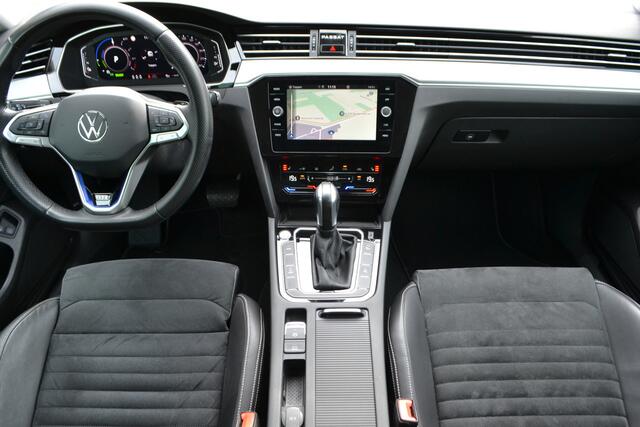 Volkswagen PASSAT Variant 1.4 TSI PHEV GTE AUTOMAAT