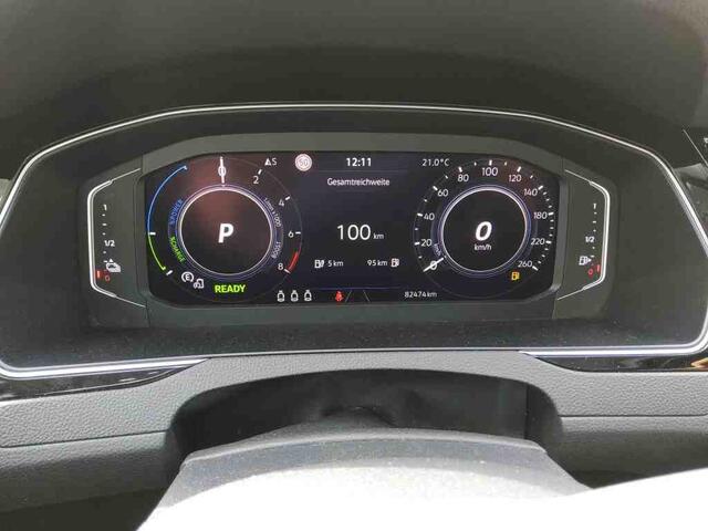 Volkswagen PASSAT PHEV GTE Virtual Disc pr Navi Head-Up elTrekh+aKlep Pano Camera Dodeh Detec