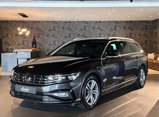 Volkswagen PASSAT Variant 1.5 TSI R-Line I Pano I VOL!