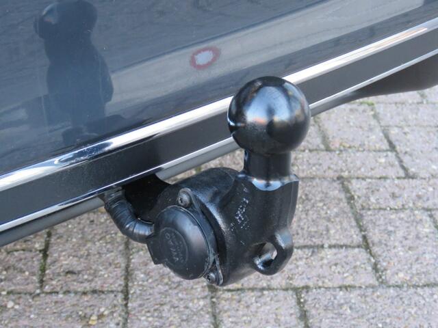 Volkswagen PASSAT 1.4 TSI PHEV GTE BNS / Trekhaak wegklap. / Camera / BOVAG garantie