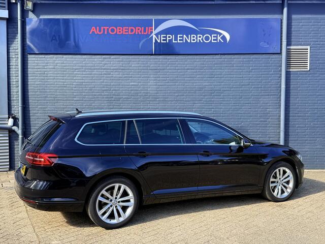 Volkswagen PASSAT Variant 1.6 TDI Connected Series Bj 2016 Navi,Cruise,Clima,18inch Dealer onderhouden
