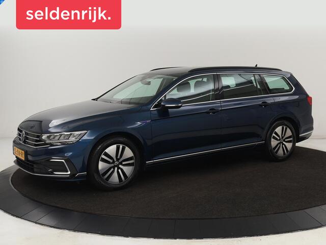 Volkswagen PASSAT 1.4 TSI PHEV GTE | Trekhaak | 360 Camera | Stoelverwarming | Side Assist | Carplay | Massage | Matrix LED | Navigatie | Adaptive cruise | Climate control | Plug In