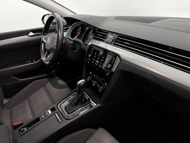 Volkswagen PASSAT Variant 1.5 TSI Comfort Business Clima, Navi, Parkeersensoren, Keyless start, Cruise control, A start stop, Lichtmetalen velgen